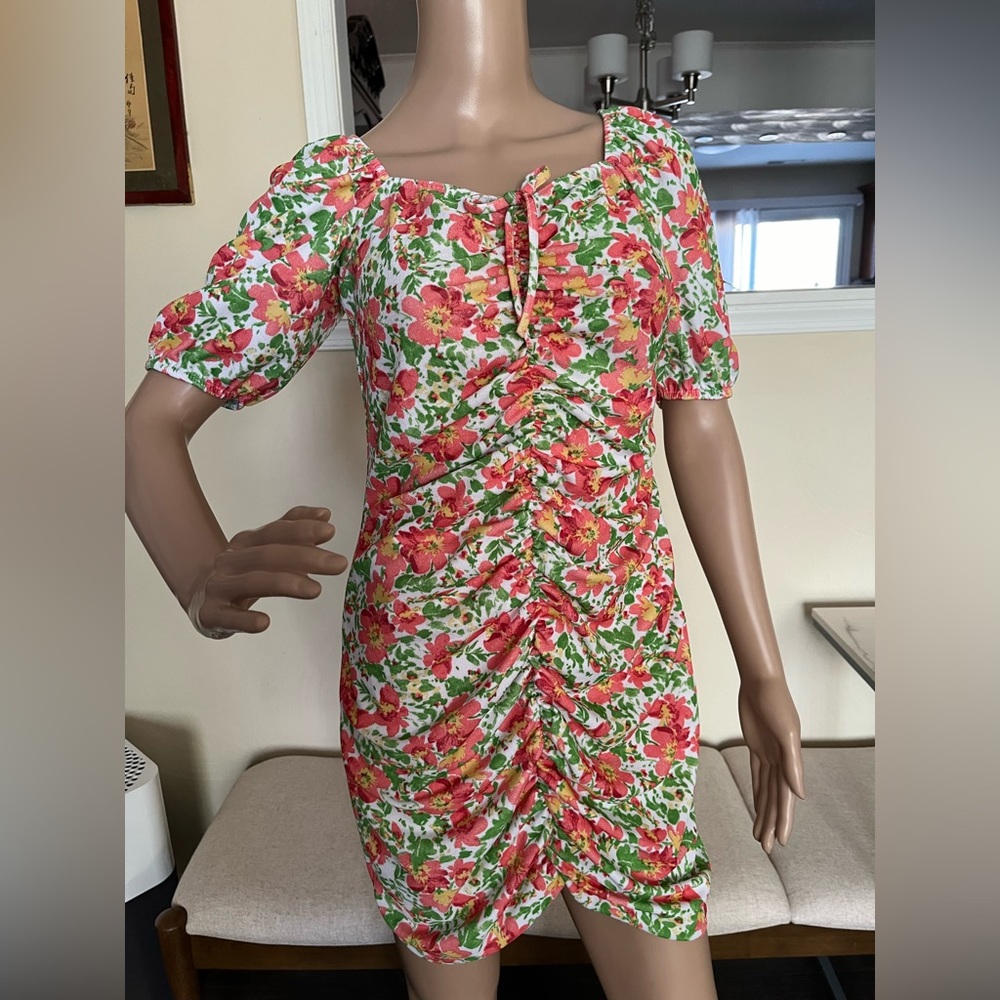 Misguided‎ Dress